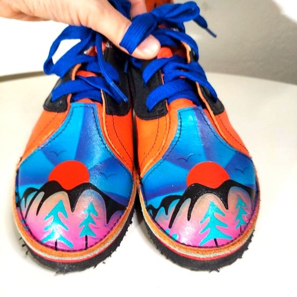 Sole Tech Multicolor Leather Sunset Design Lace Up Shoes - Picture 10 of 15